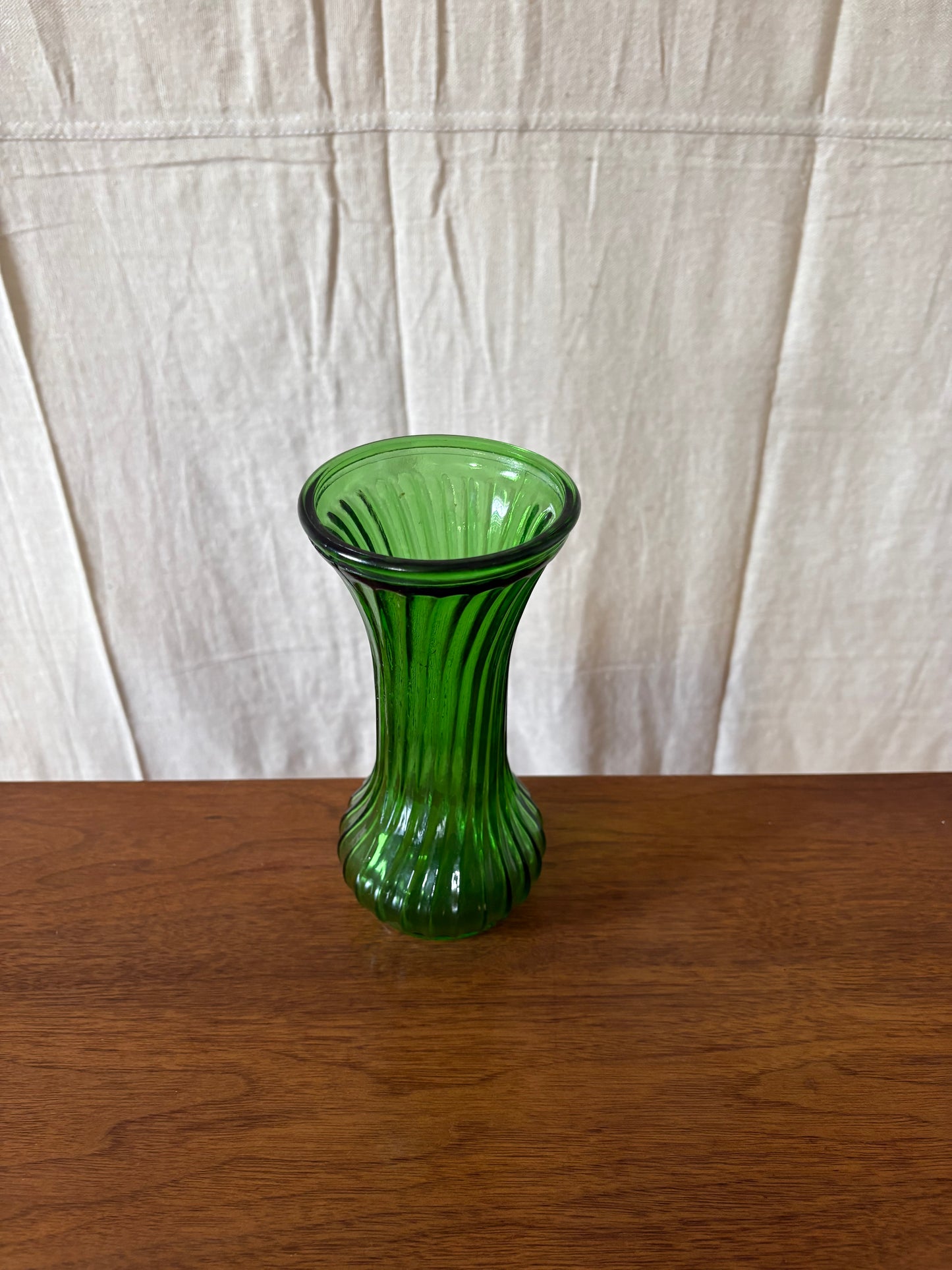 Hoosier Dark Green Swirl Vase