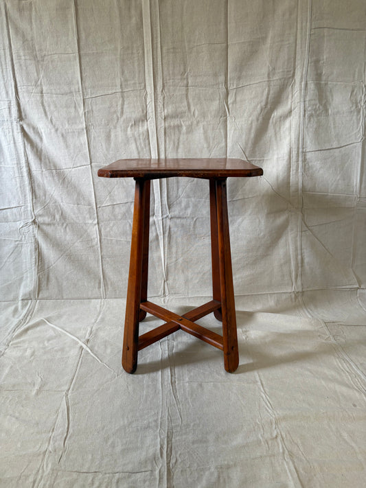 Arts & Crafts Plant Stand