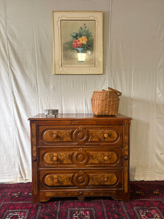 Victorian Chest of Drawers