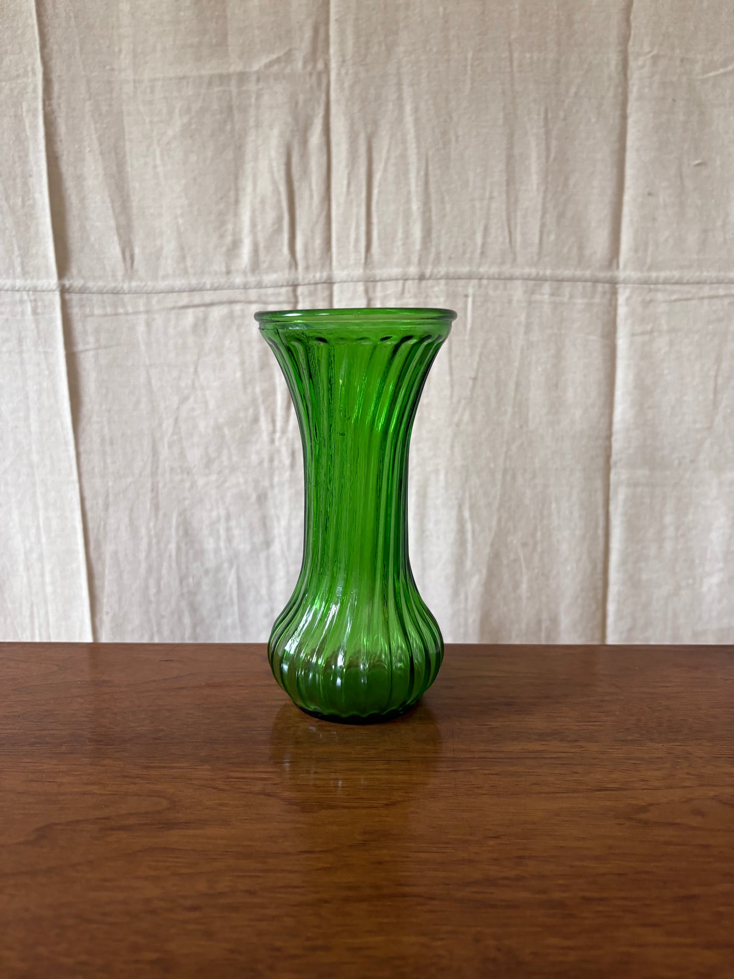 Hoosier Dark Green Swirl Vase