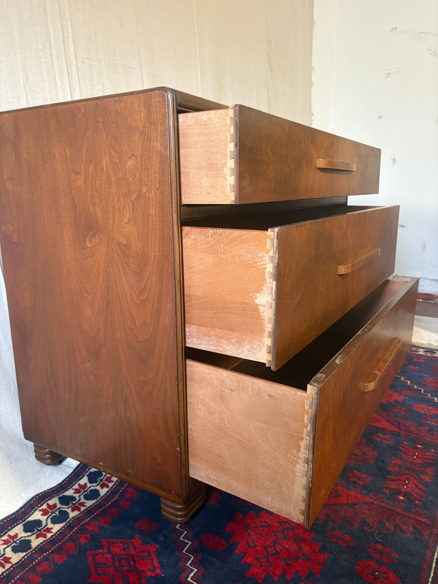 Art Deco Chest of Drawers