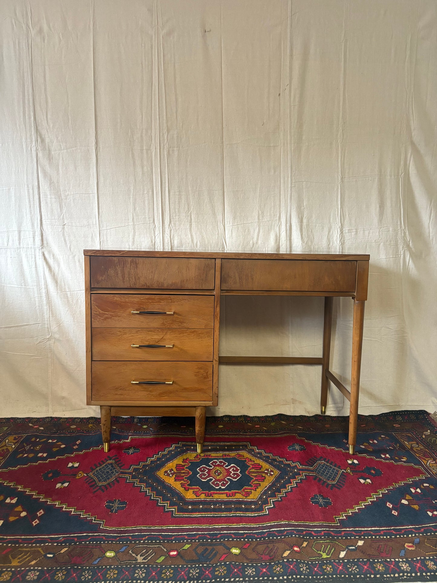 Classic MCM Desk w/ Shelf