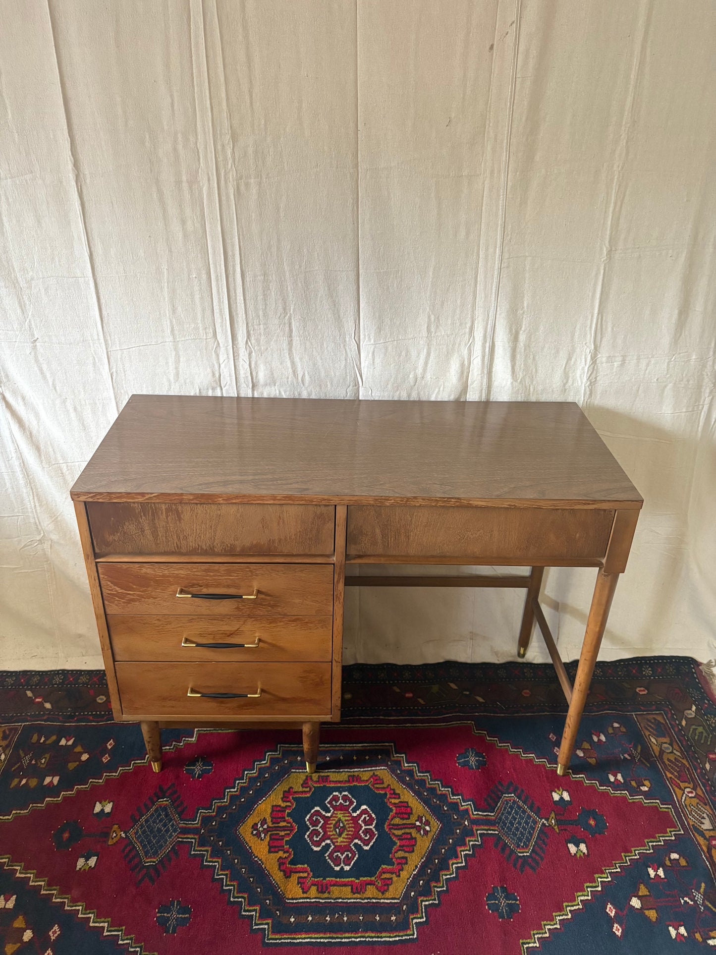 Classic MCM Desk w/ Shelf