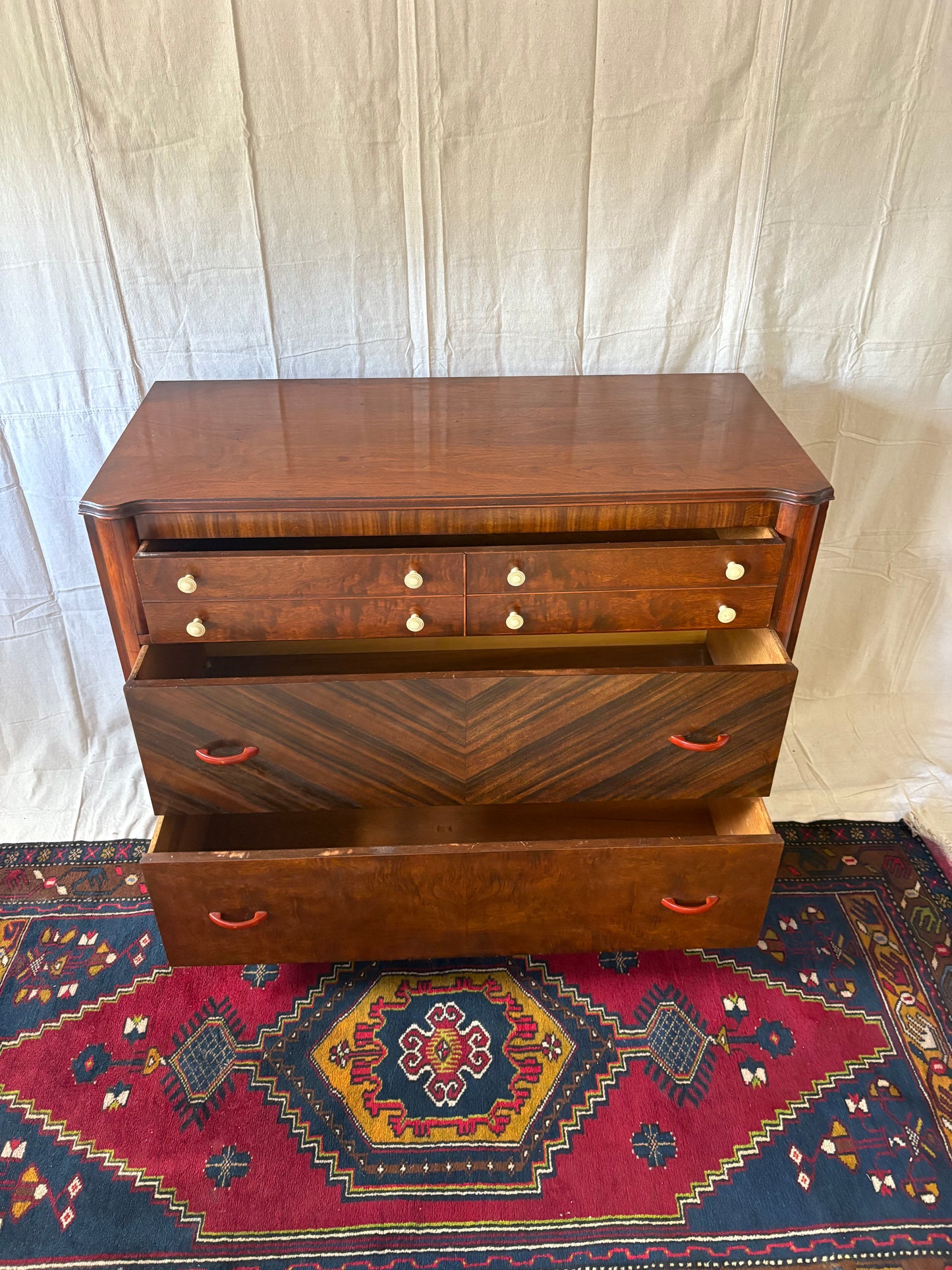 Art Deco Chest of Drawers