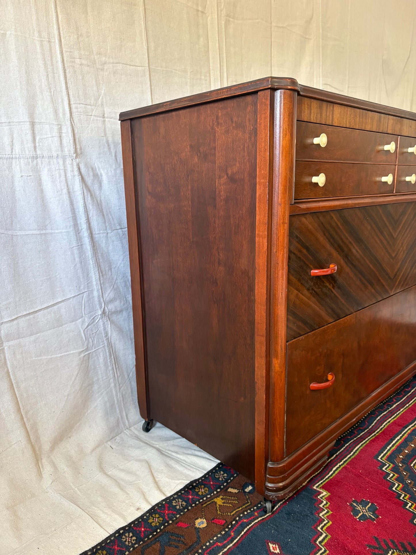 Art Deco Chest of Drawers