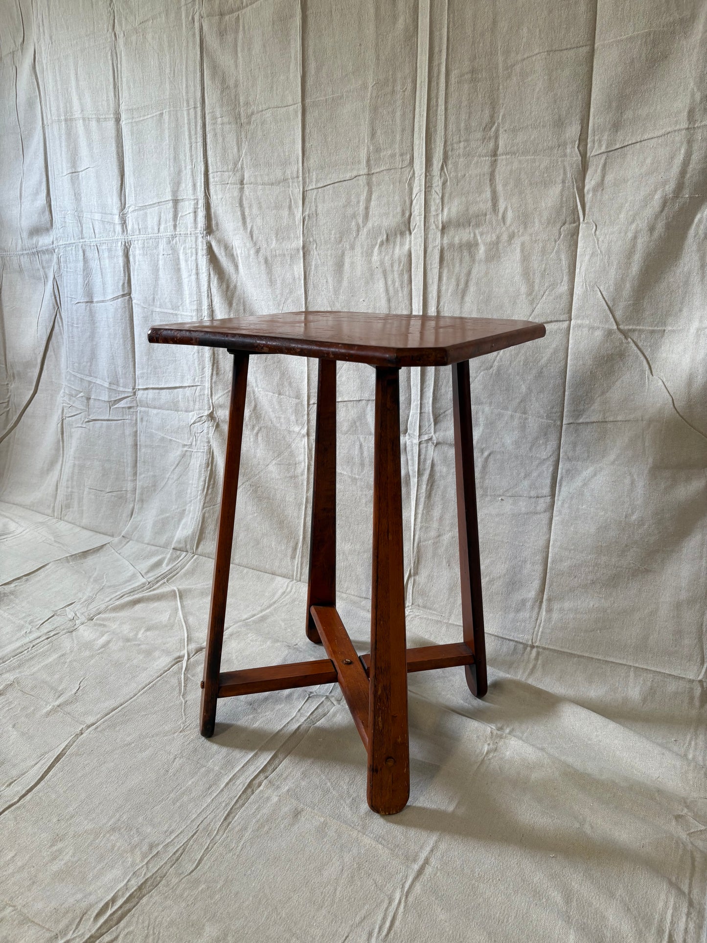 Arts & Crafts Plant Stand
