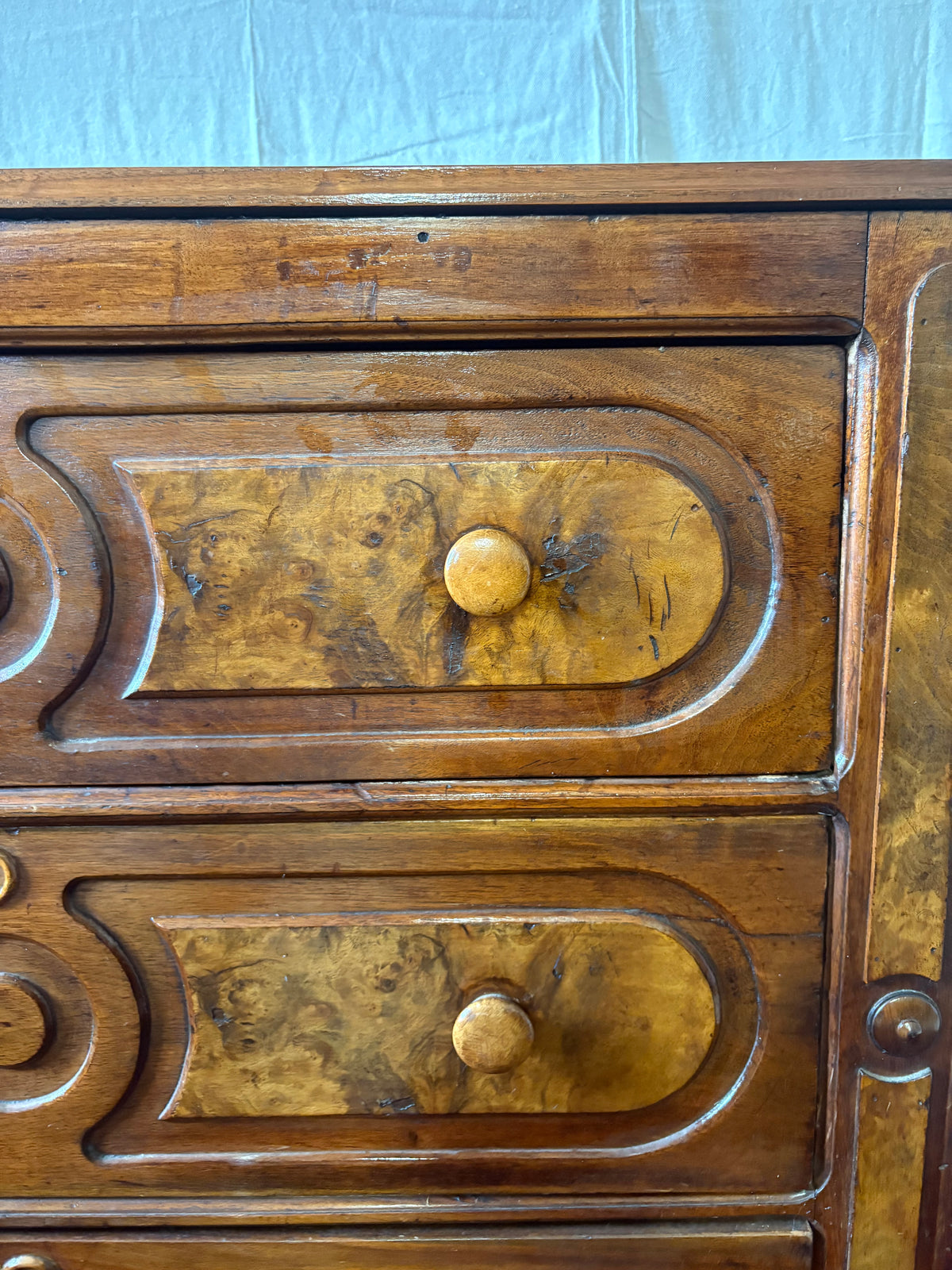 Victorian Chest of Drawers