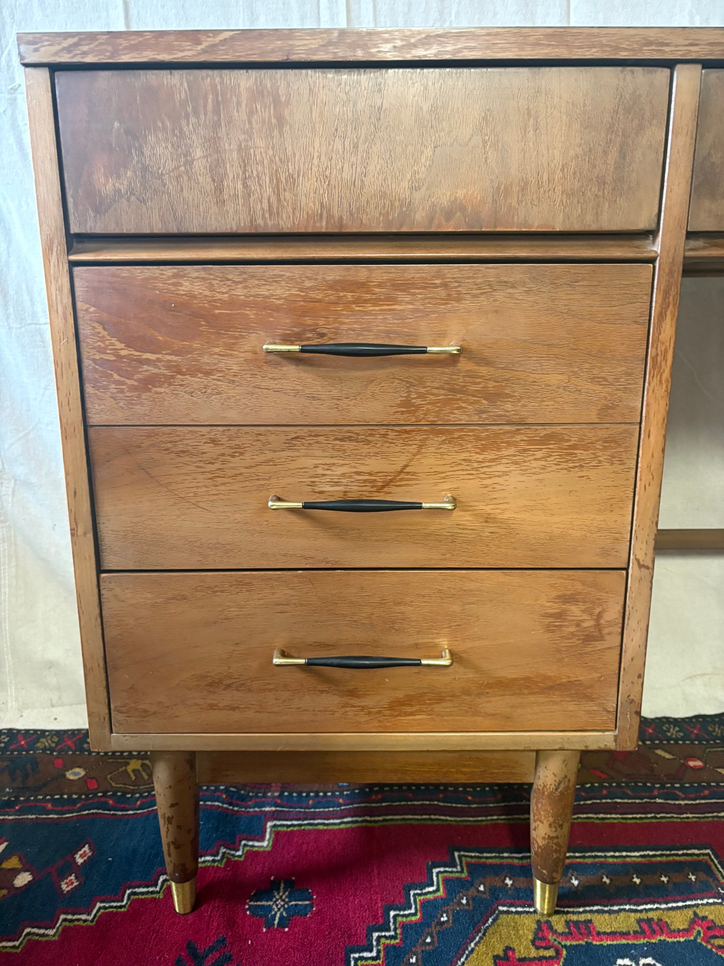 Classic MCM Desk w/ Shelf